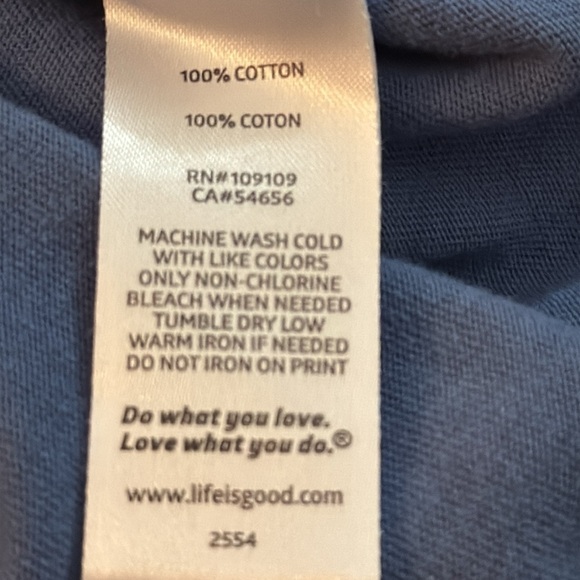 Life is Good Blue Crusher Graphic Cotton T-Shirt size XL Love the Wine your with - Picture 6 of 6